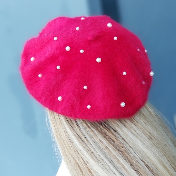 Red Womens soft Pearl detailed Fuzzy Hat fall winter gift - Picture 5 of 6
